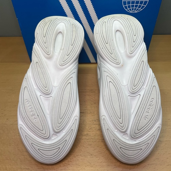Adidas Ozelia - Picture 5 of 8